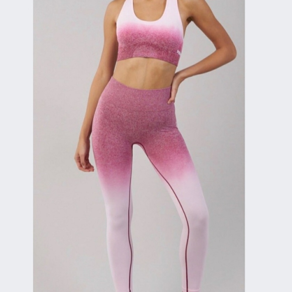 Gym shark leggings